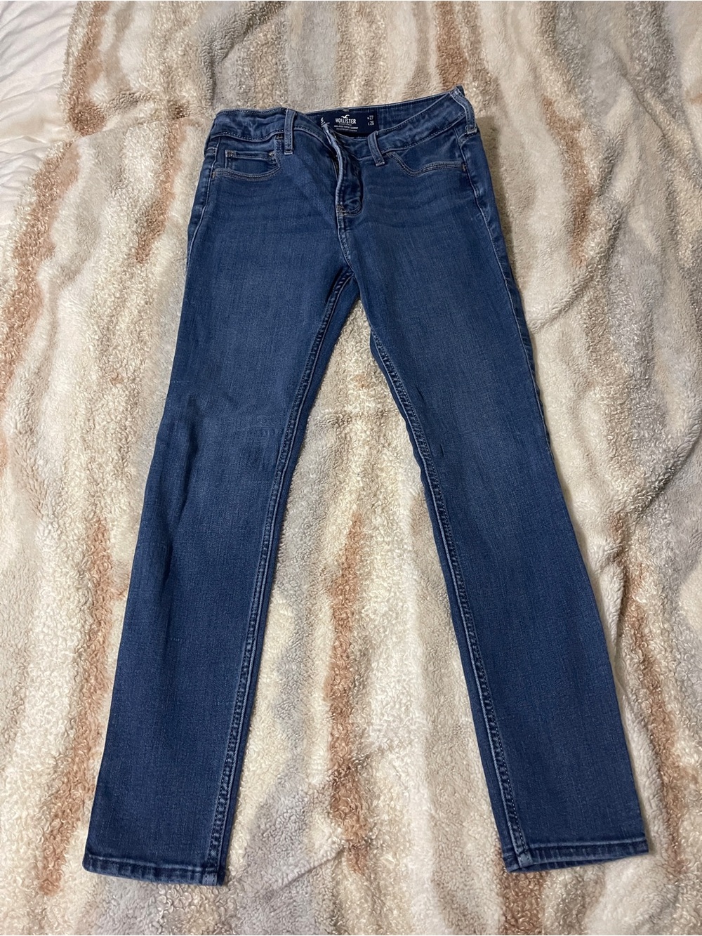 Hollister Women's Skinny Jeans in Dark Blue Denim